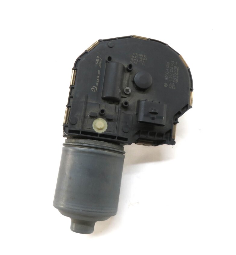 Thumbnail 2: 2010-2017 MERCEDES BENZ E CLS CLASS (C218 W212) FRONT WINDSHIELD WIPER MOTOR