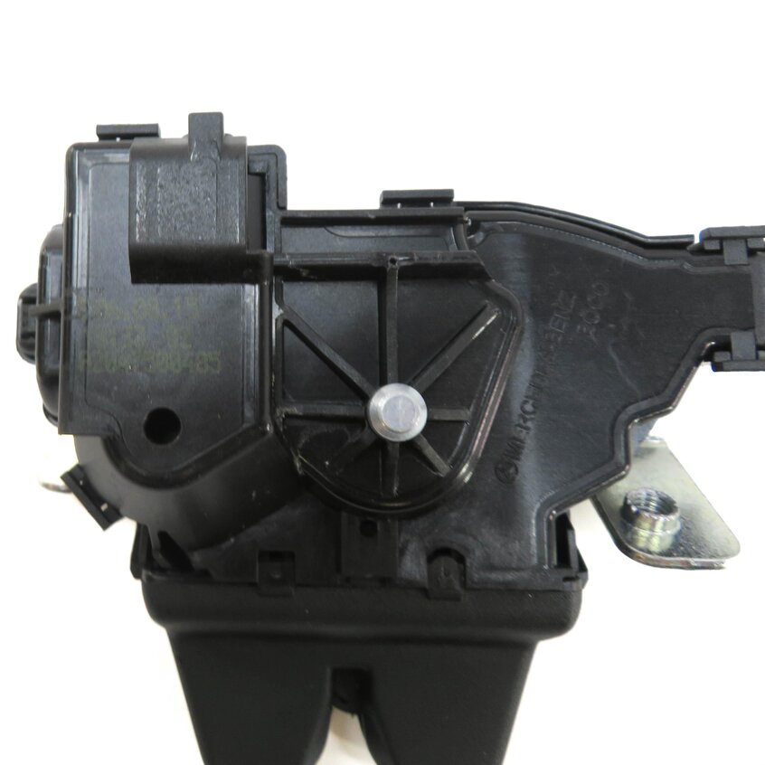 Thumbnail 5: 2016 MERCEDES E350 SEDAN (W212) TRUNK LATCH 2047500485