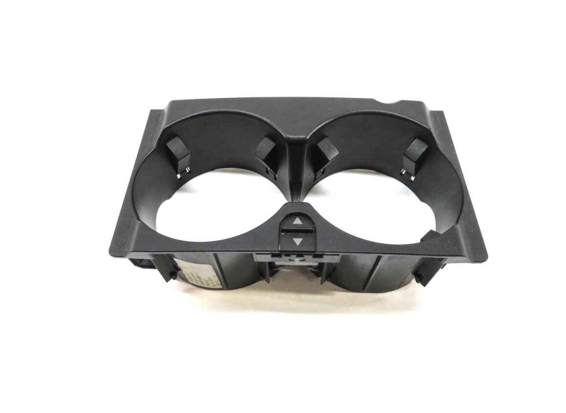 Thumbnail 3: 2016 MERCEDES E350 SEDAN (W212) FRONT CENTER CONSOLE CUP HOLDER INSERT