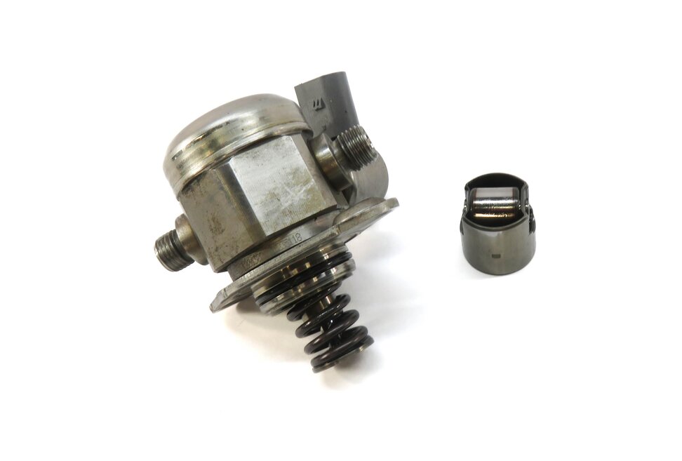 Thumbnail 2: 12-15 BMW 135i 335i 535i 740i X1 X3 X5 X6 - 3.0L N55 TURBO MECHANICAL FUEL PUMP