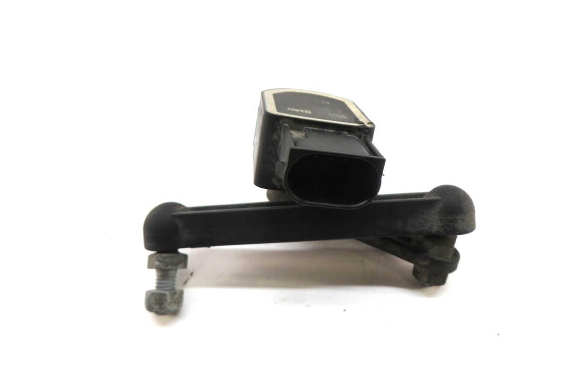Thumbnail 2: 2013 BMW X5 (E70) LEFT FRONT DRIVER SUSPENSION HEIGHT LEVEL SENSOR
