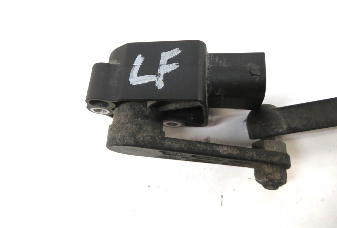 Thumbnail 4: 2013 BMW X5 (E70) LEFT FRONT DRIVER SUSPENSION HEIGHT LEVEL SENSOR