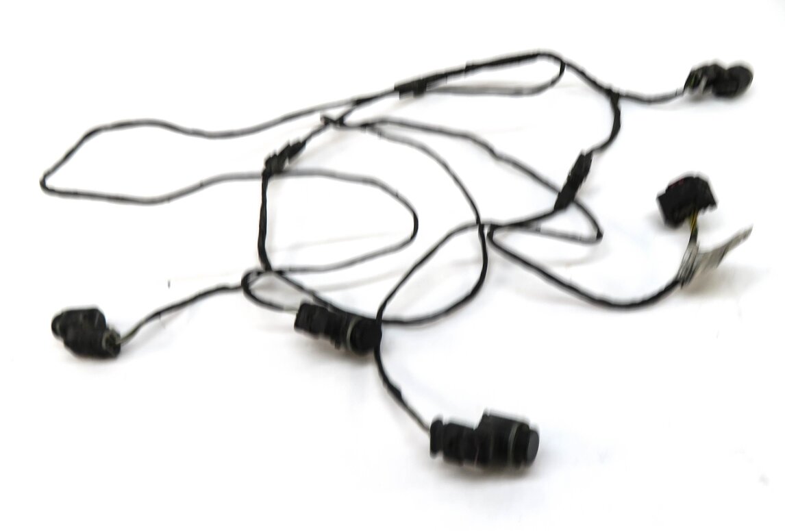 Thumbnail 2: 2013 BMW X5 (E70) REAR PDC PARK DISTANCE SENSOR SET w/ HARNESS (PLATINUM GRAY)