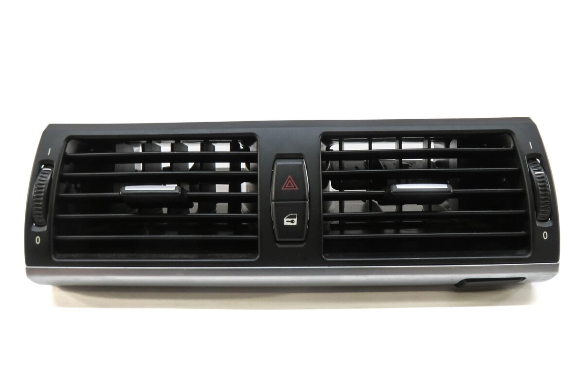 Thumbnail 2: 2013 BMW X5 (E70) FRONT CENTER DASH HEATER A/C AIR VENT w/ HAZARD LOCK SWITCH