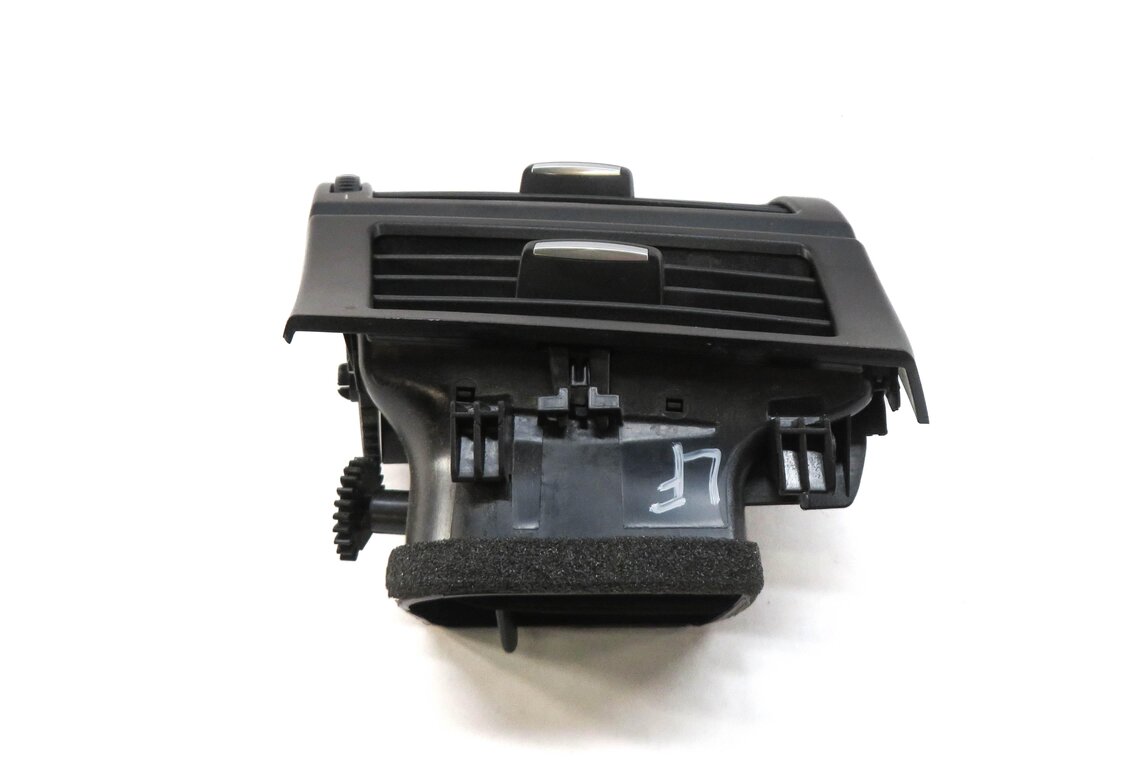 Thumbnail 3: 2013 BMW X5 (E70) LEFT FRONT DRIVER DASH HEATER A/C AIR VENT