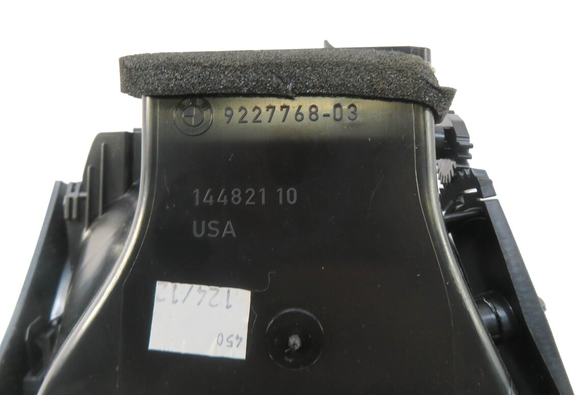 Thumbnail 5: 2013 BMW X5 (E70) RIGHT FRONT PASSENGER DASH HEATER A/C AIR VENT