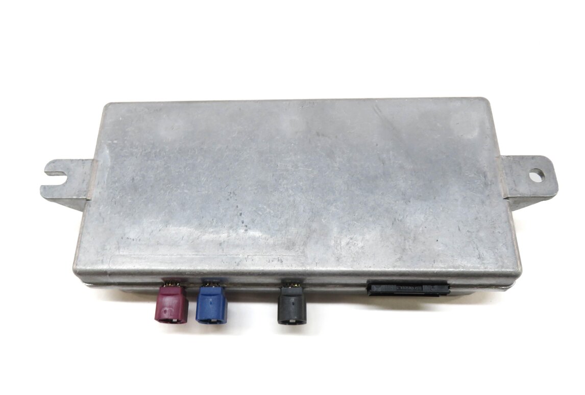 Thumbnail 3: 2013 BMW X5 (E70) REARVIEW SIDEVIEW CAMERA CONTROL MODULE