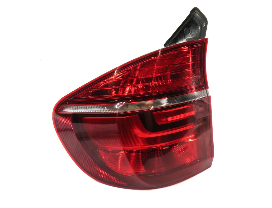 Thumbnail 3: 2011-2013 BMW X5 X5M (E70) LEFT DRIVER REAR TAILLIGHT BRAKE LIGHT LAMP