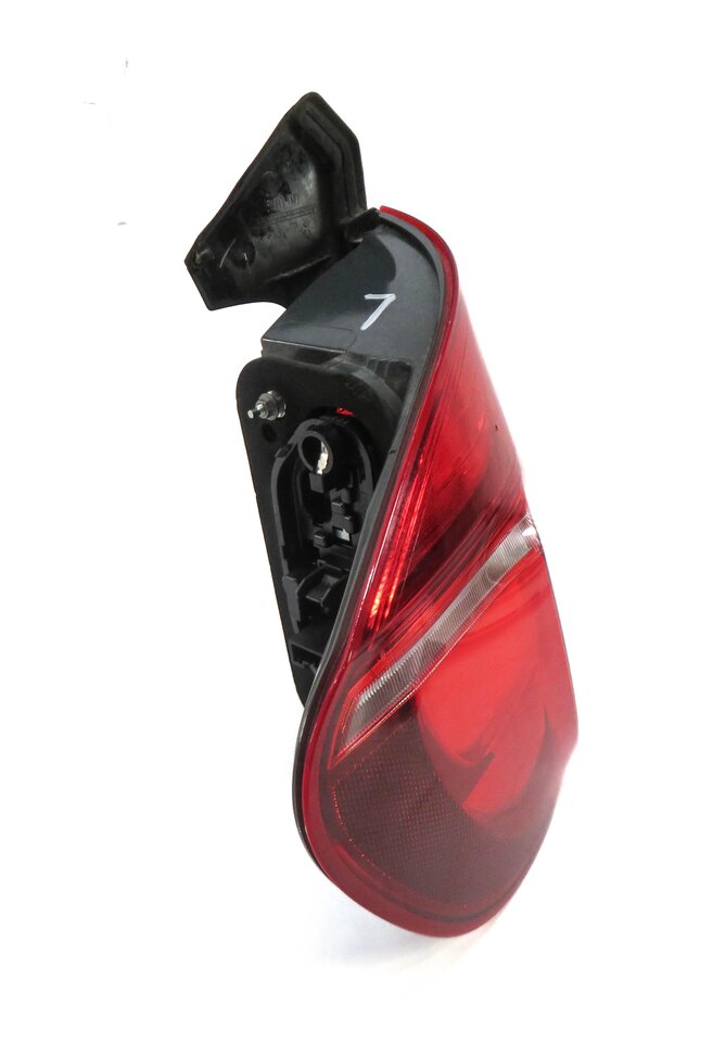 Thumbnail 4: 2011-2013 BMW X5 X5M (E70) LEFT DRIVER REAR TAILLIGHT BRAKE LIGHT LAMP