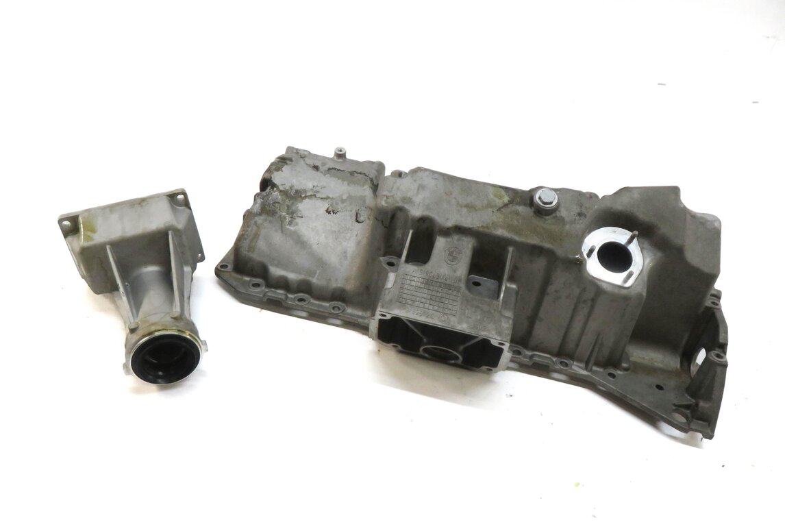 11-14 BMW X5 X6 (E70 E71) 3.0L N55 TURBO ENGINE OIL PAN w/ OUTPUT AXLE FLANGE
