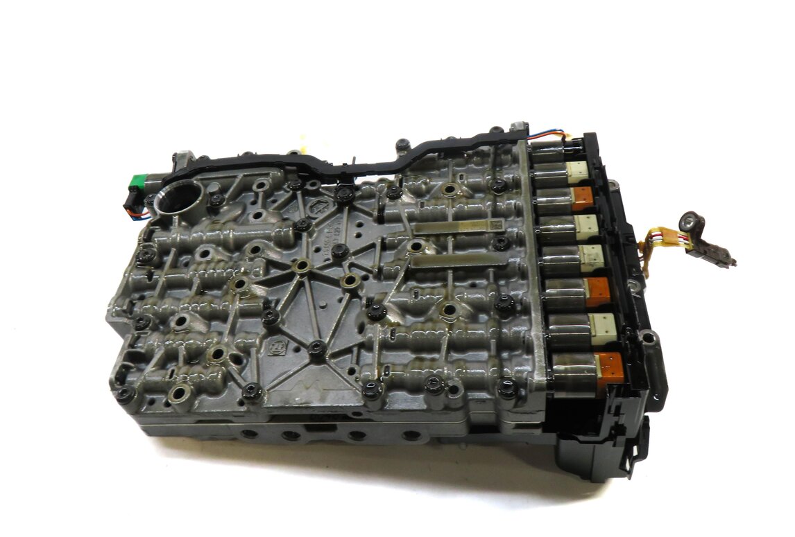 Thumbnail 4: 11-13 BMW X5 X6 (E70 E71) 3.0L TURBO 8HP-45 AUTOMATIC TRANSMISSION VALVE BODY