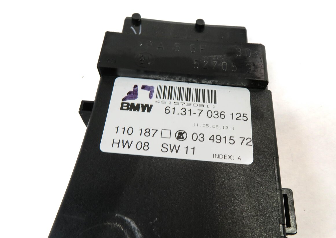 Thumbnail 5: 2006 BMW Z4si E85 FRONT LEFT DRIVER SEAT MEMORY ADJUST ADJUSTMENT SWITCH (BLACK)