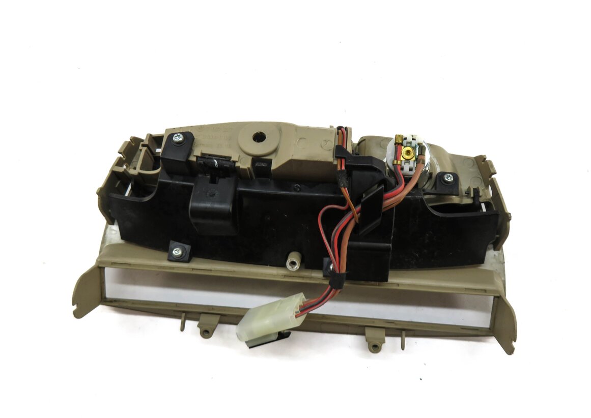 Thumbnail 5: 2006 BMW Z4si (E85) FRONT CENTER CONSOLE ASH TRAY ASHTRAY 12V SOCKET (BEIGE)