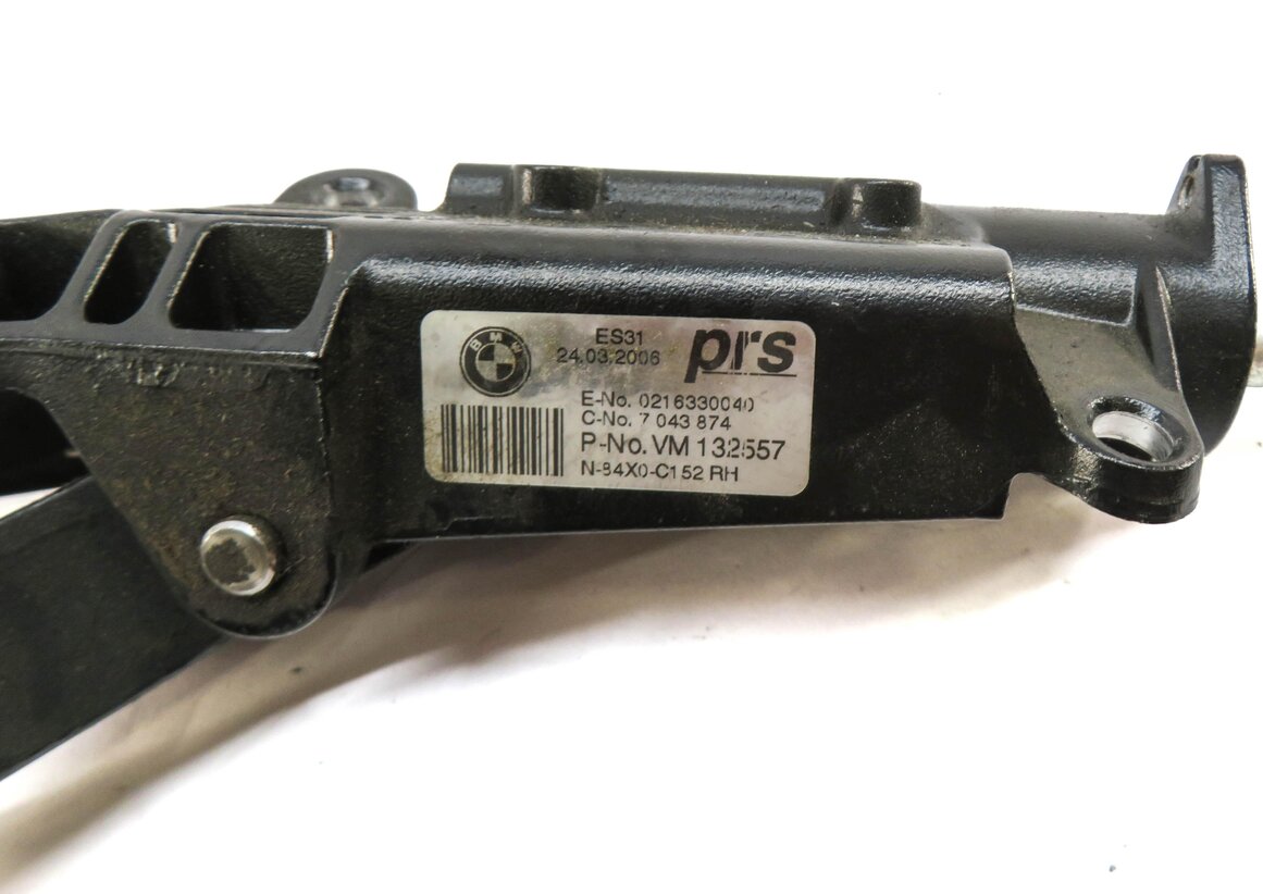Thumbnail 10: 2006 BMW Z4si (E85) LEFT RIGHT ELECTRIC CONVERTIBLE TOP CANOPY LATCH SET/2