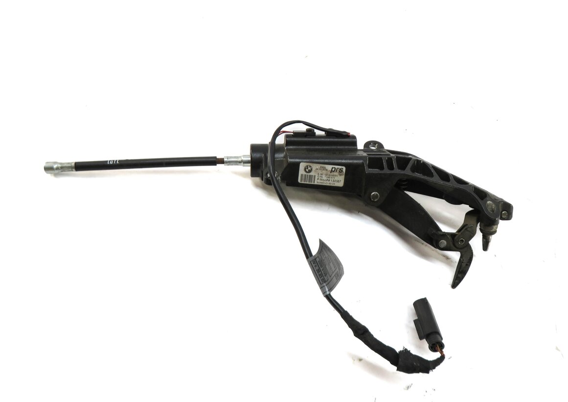 Thumbnail 2: 2006 BMW Z4si (E85) LEFT RIGHT ELECTRIC CONVERTIBLE TOP CANOPY LATCH SET/2