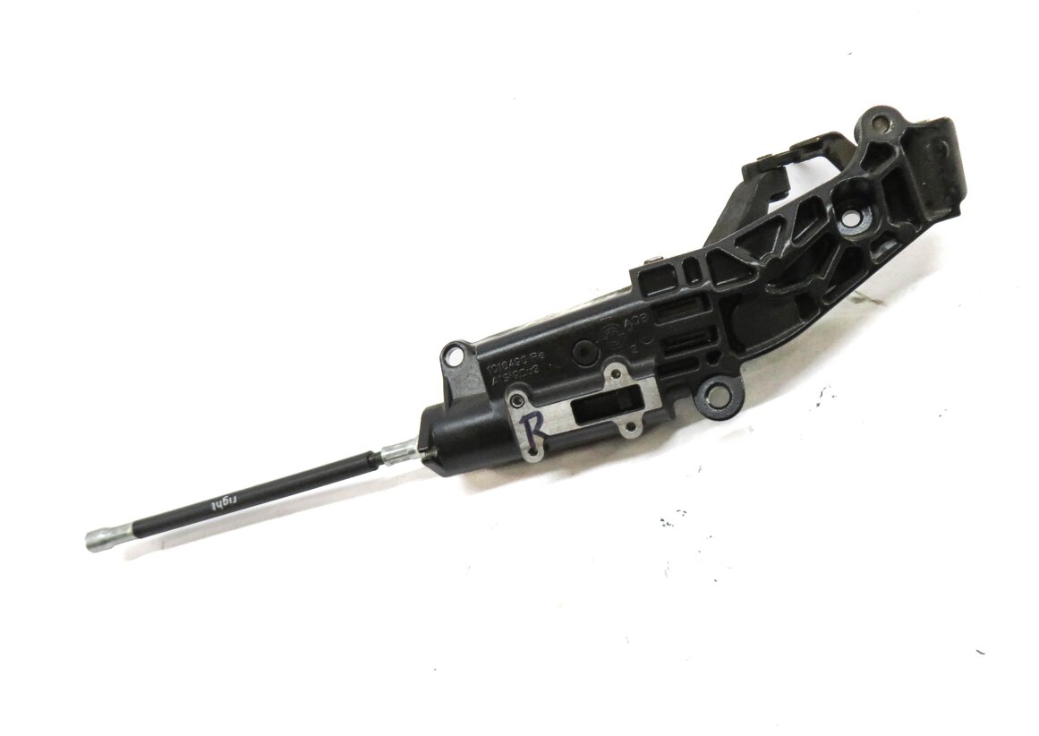 Thumbnail 6: 2006 BMW Z4si (E85) LEFT RIGHT ELECTRIC CONVERTIBLE TOP CANOPY LATCH SET/2