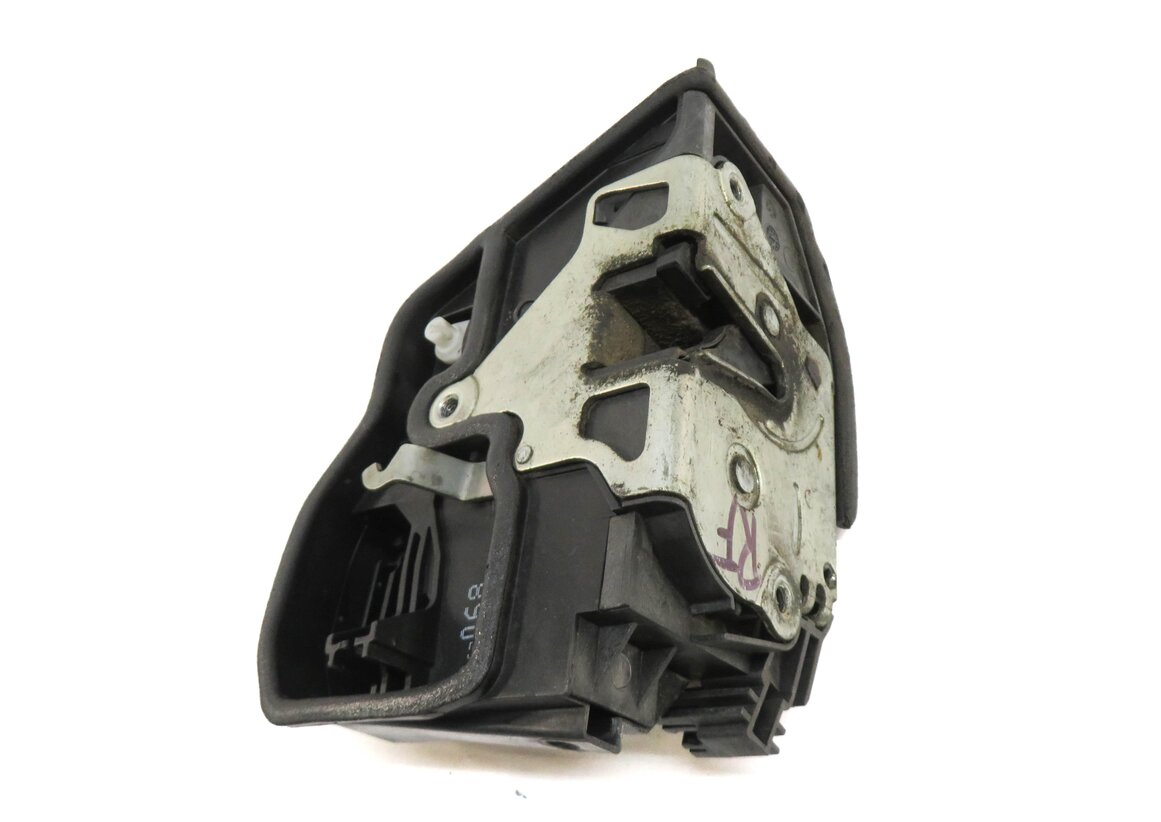 Thumbnail 3: 03-18 E87 F22 E90 E60 F10 F12 F01 F13 E65 F06 F04 E70 E71 RIGHT FRONT DOOR LATCH
