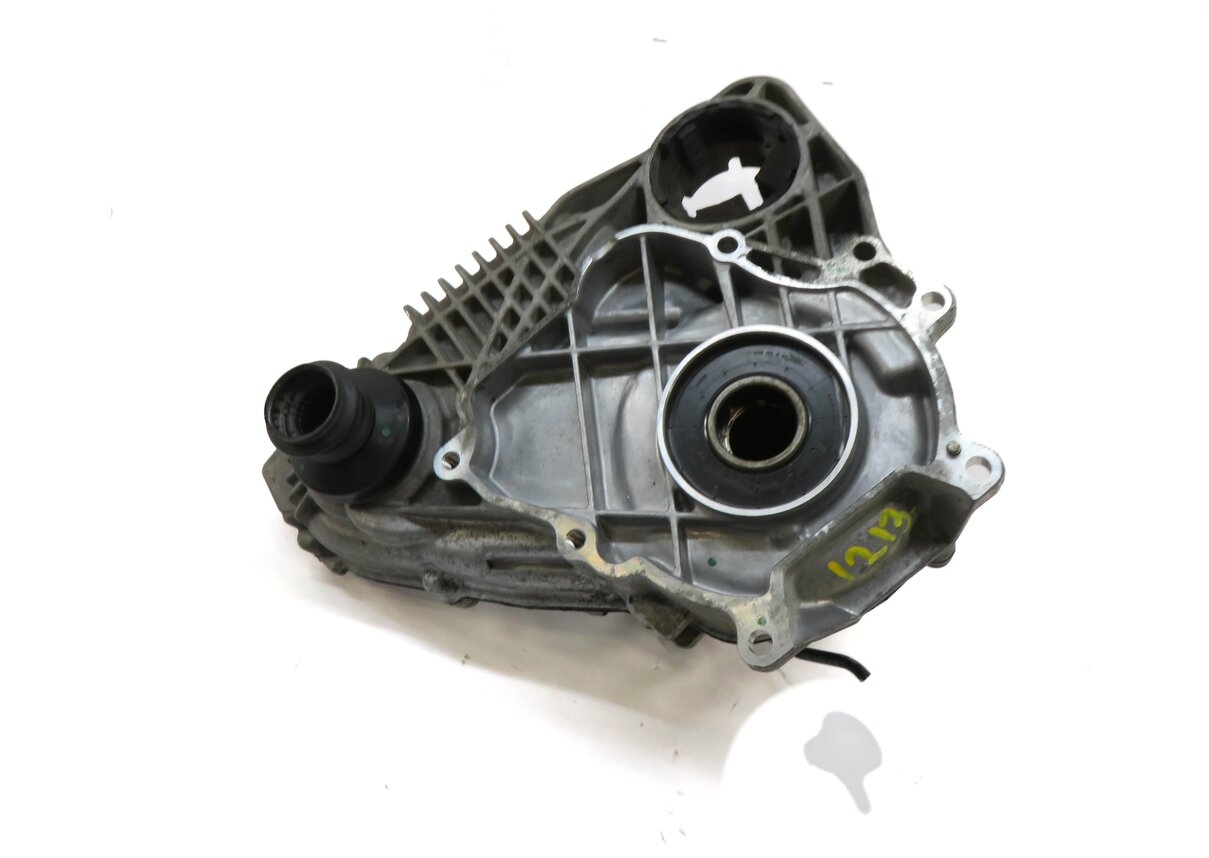 Thumbnail 2: 12-18 BMW X3 X4 X5 X6 (F15 F16 F25 F26) 2.0L / 3.0D / 3.0L FRONT TRANSFER CASE