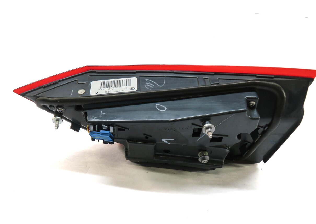 Thumbnail 4: 2014-2018 BMW X5 X5M ///M (F15 F85) LEFT DRIVER REAR INNER TAILLIGHT LIGHT LAMP