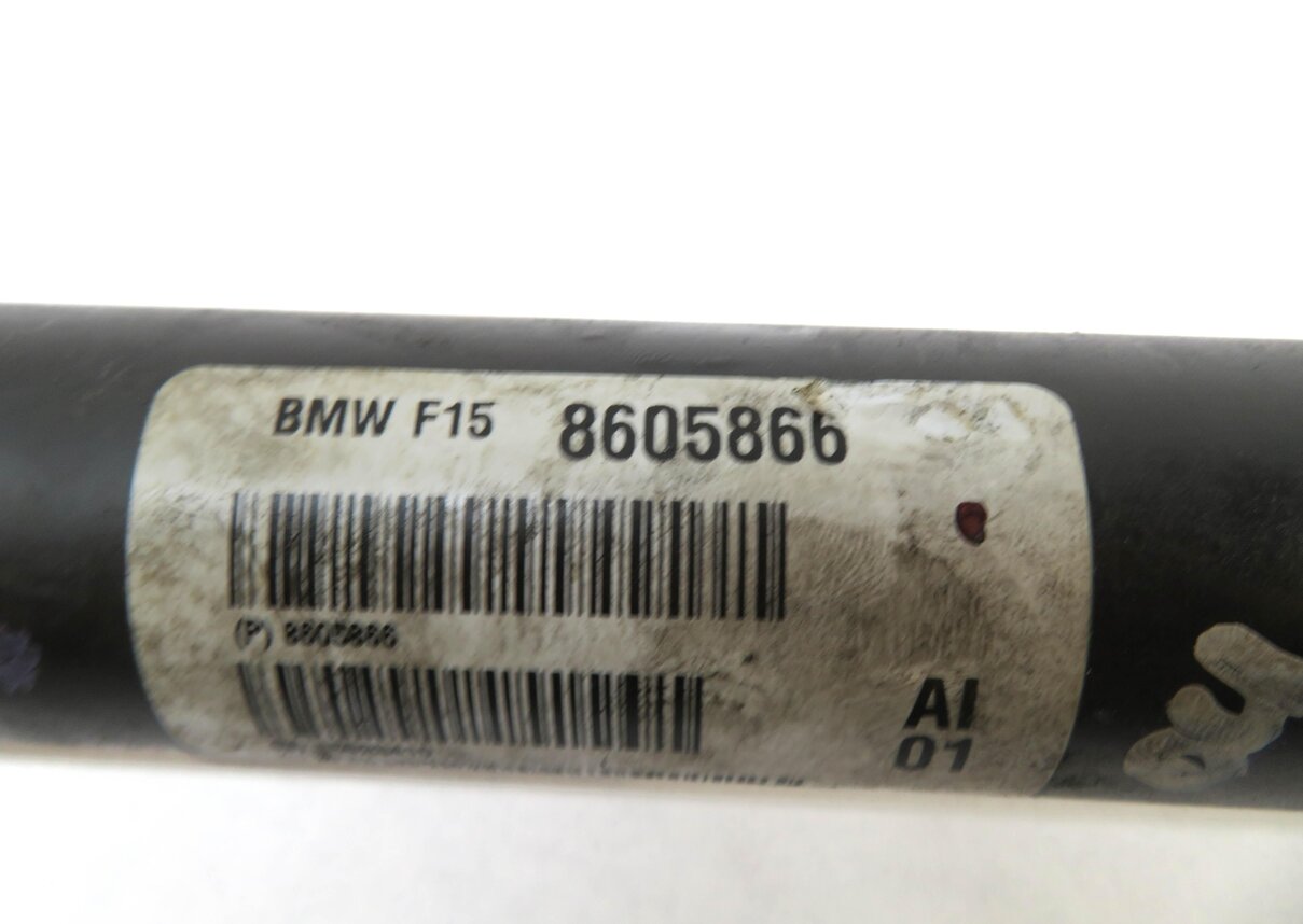 Thumbnail 5: 11-17 BMW X5 X5M X6 X6M (E70 E71 F15 F16 F85 F86) 3.0L / 4.4L - FRONT DRIVESHAFT