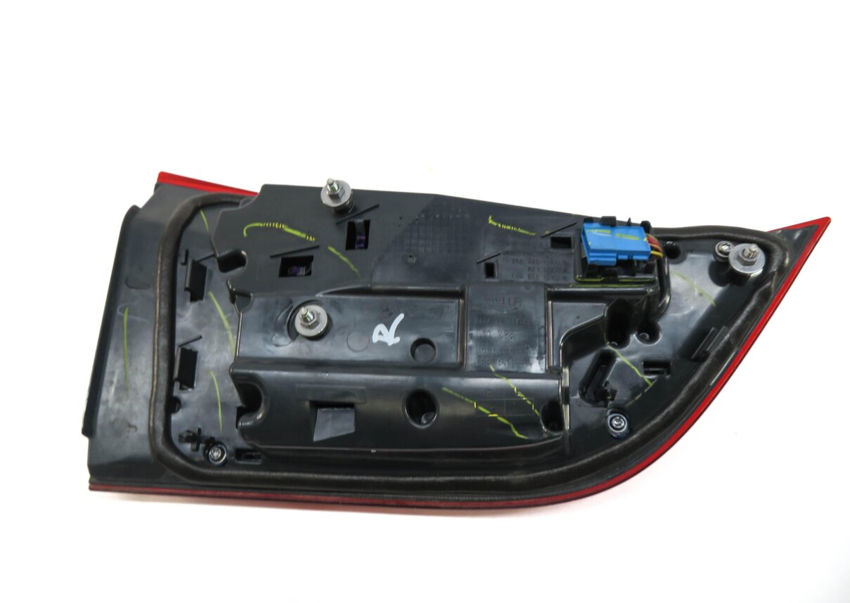 Thumbnail 4: 14-18 BMW X5 X5M ///M (F15 F85) RIGHT PASSENGER REAR INNER TAILLIGHT LIGHT LAMP