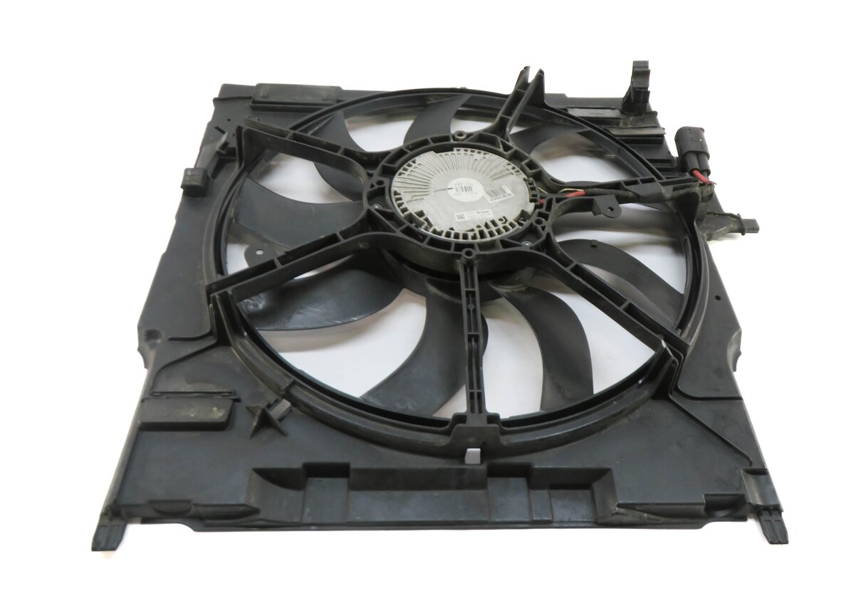 Thumbnail 4: 2014-2019 BMW X5 X6 (F15 F16) 2.0L / 3.0L / 3.0D - 850 WATT RADIATOR COOLING FAN