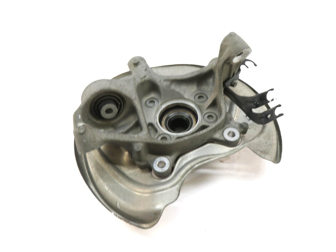 2017-2019 AUDI A4 A5 ALLROAD S5 (B9 8W 8W6) LEFT DRIVER REAR SPINDLE KNUCKLE HUB