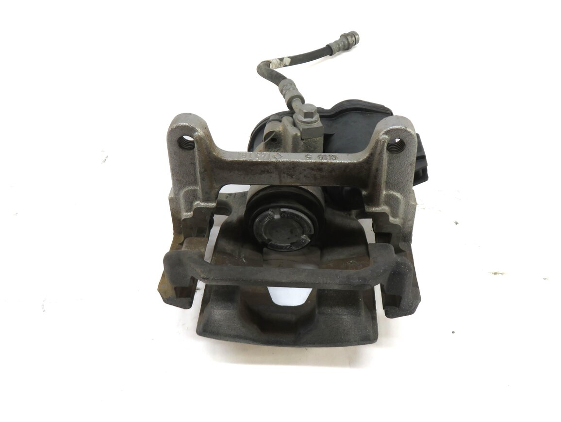 Thumbnail 5: 2017-2019 AUDI A4 A5 (B9 8W 8W6 F5) RIGHT PASSENGER REAR BRAKE CALIPER