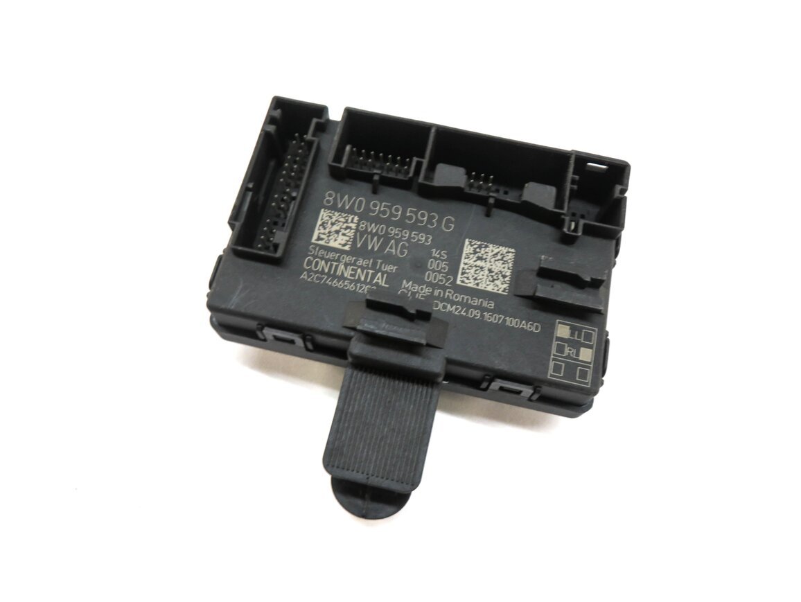 2017 AUDI A4 (B9 8W) LEFT FRONT DRIVER DOOR CONTROL MODULE