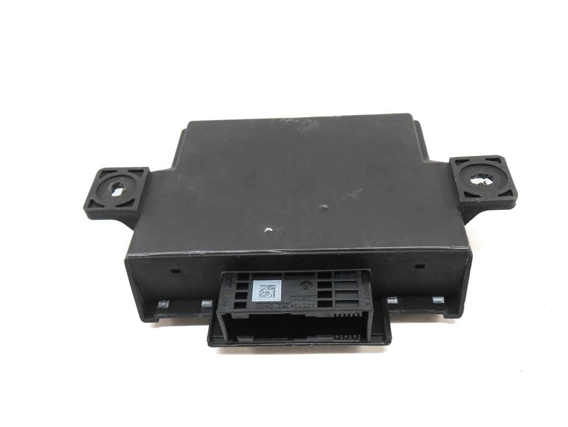 Thumbnail 3: 2017 AUDI A4 (B9 8W) GATEWAY CONTROL MODULE