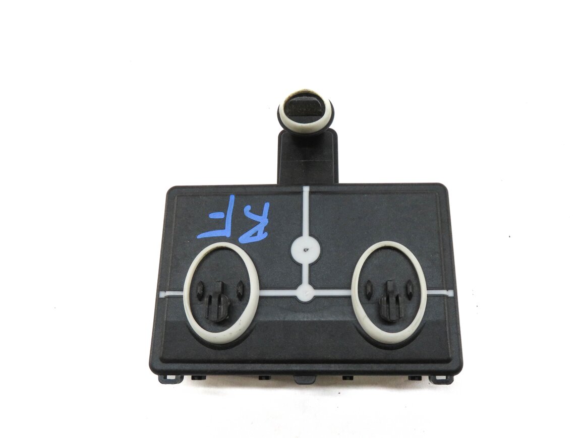 Thumbnail 3: 2017 AUDI A4 (B9 8W) RIGHT FRONT PASSENGER DOOR CONTROL MODULE