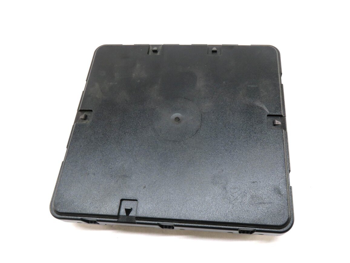 Thumbnail 3: 2017-2019 AUDI A4 (B9 8W) BODY CONTROL MODULE BCM BCM2