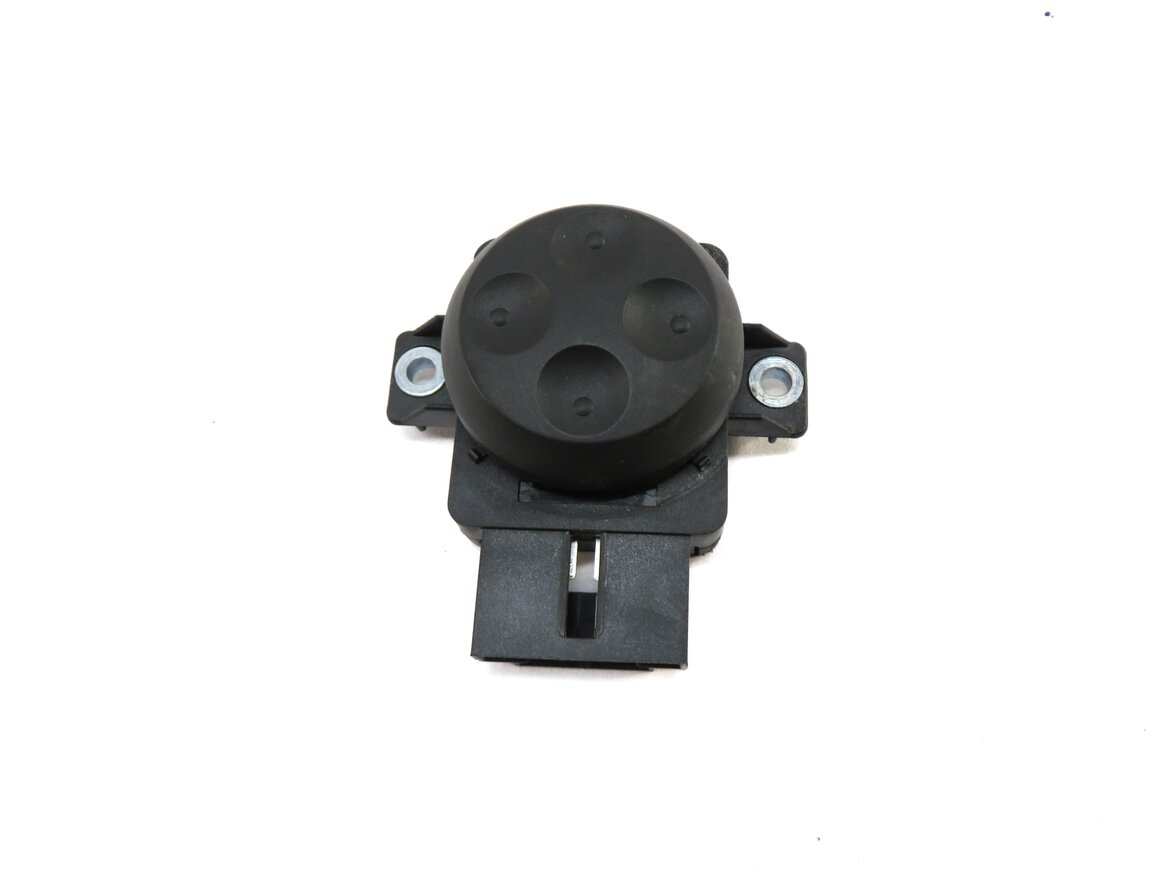 Thumbnail 3: 2017 AUDI A4 (B9 8W) LEFT FRONT DRIVER SEAT ADJUSTMENT ADJUST SWITCH BUTTON