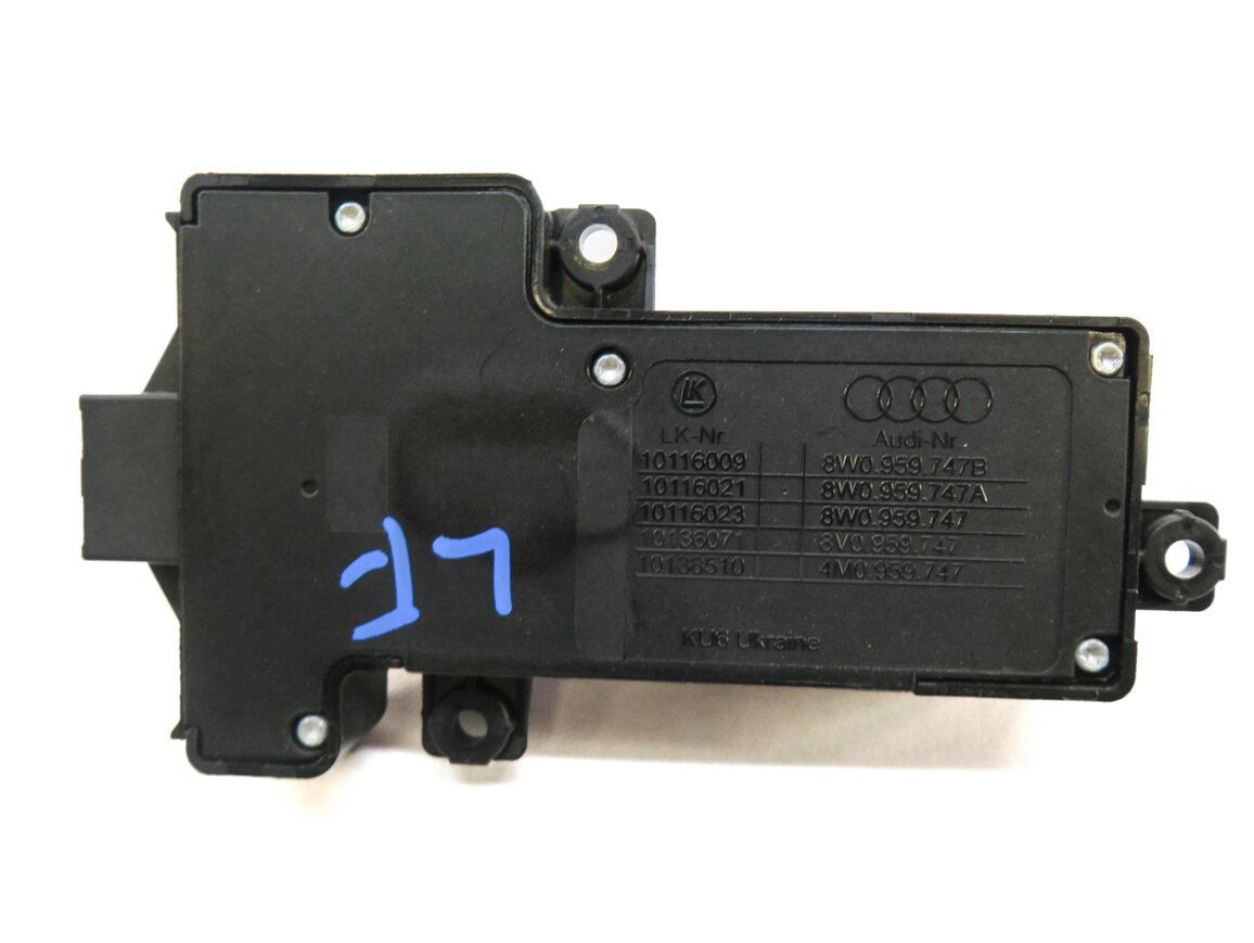 Thumbnail 6: 2017 AUDI A4 (B9 8W) LEFT FRONT DRIVER SEAT ADJUSTMENT ADJUST SWITCH BUTTON