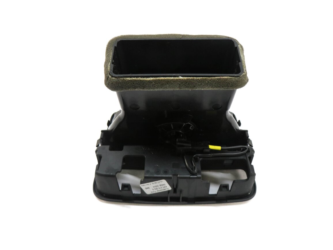 Thumbnail 4: 2017 AUDI A4 (B9 8W) REAR CENTER CONSOLE HEATER A/C AIR VENT