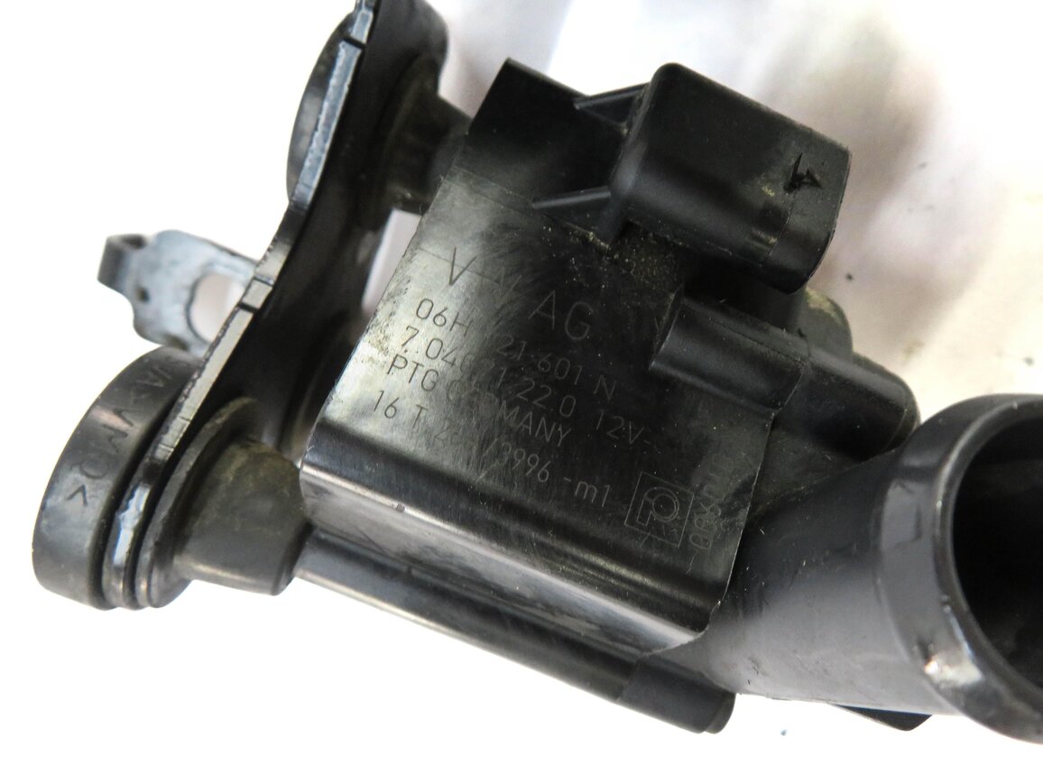 Thumbnail 7: 2017 AUDI A4 (B9 8W) 2.0L CYMC TURBO ENGINE AUXILIARY WATER PUMP SET w/ BRACKET