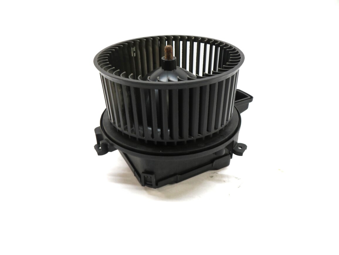 Thumbnail 3: 2017-2020 AUDI A4 A5 Q7 S5 SQ5 (B9 8W 8W6 80A 4M) FRONT HEATER A/C BLOWER MOTOR