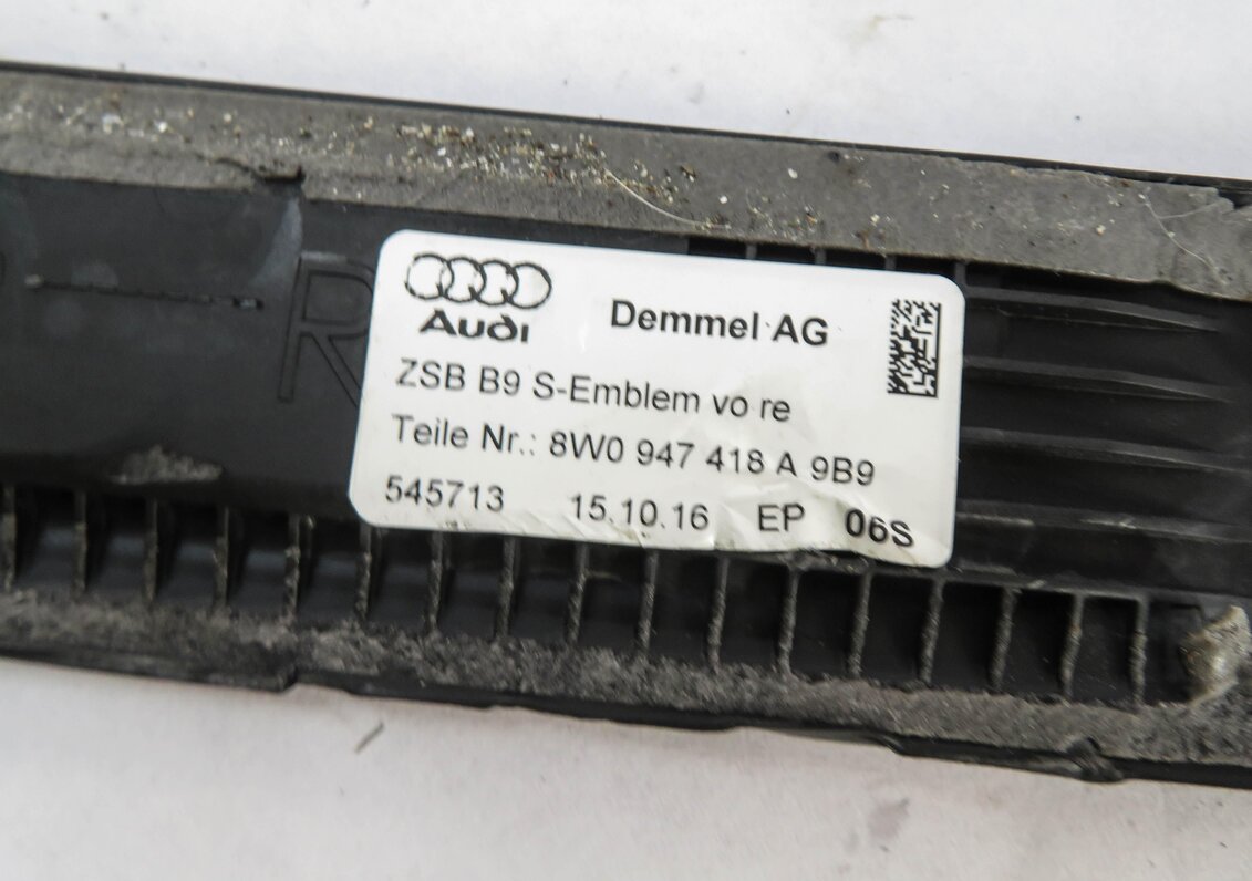 Thumbnail 5: 2017 AUDI A4 (B9 8W) FRONT LEFT & RIGHT DOOR SILL TRIM SET-2 (LIGHTED)