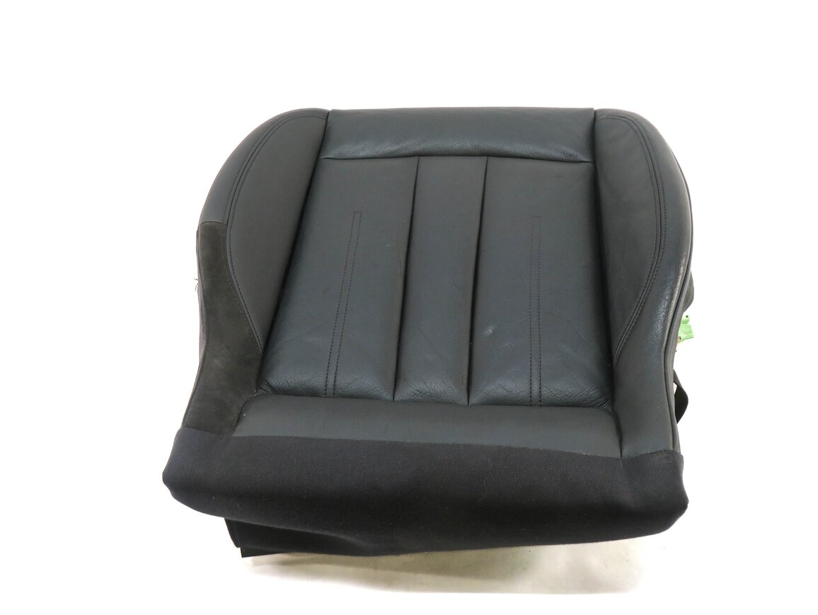 Thumbnail 3: 17-19 AUDI A4 (B9 8W) RIGHT PASSENGER LOWER BOTTOM HEATED SEAT CUSHION (BLACK)