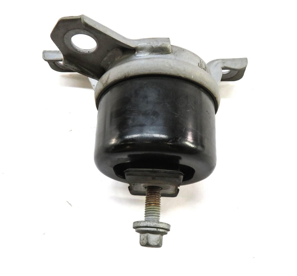 Thumbnail 3: 2016 RANGE ROVER EVOQUE (L538) 2.0L TURBO ENGINE RIGHT MOTOR MOUNT BRACKET