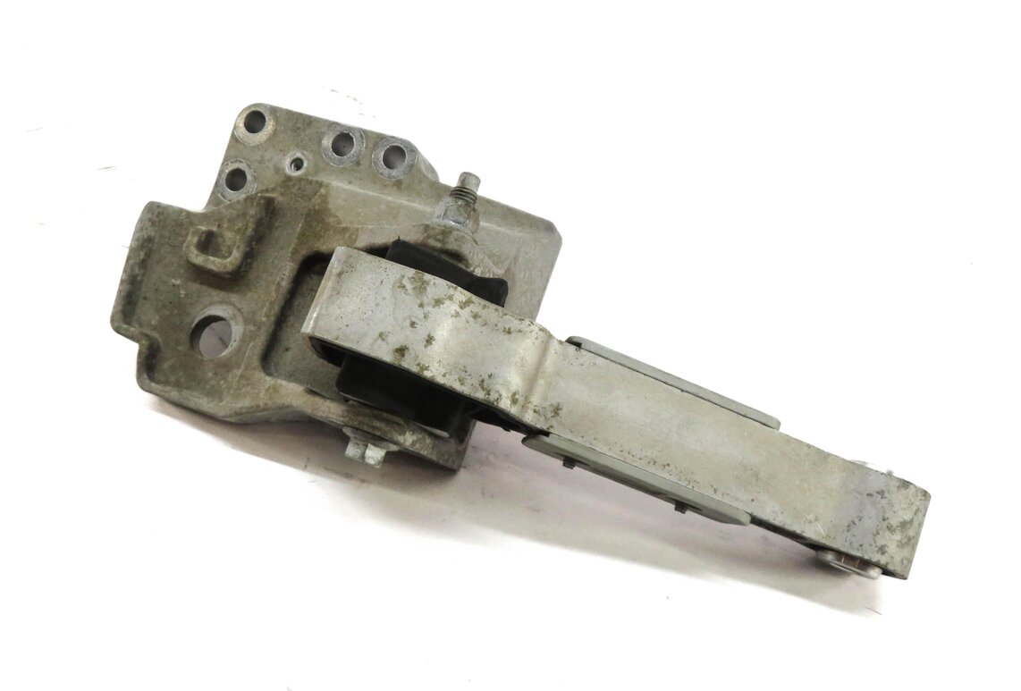 2016 RANGE ROVER EVOQUE (L538) 2.0L TURBO ENGINE UPPER MOTOR MOUNT BRACKET