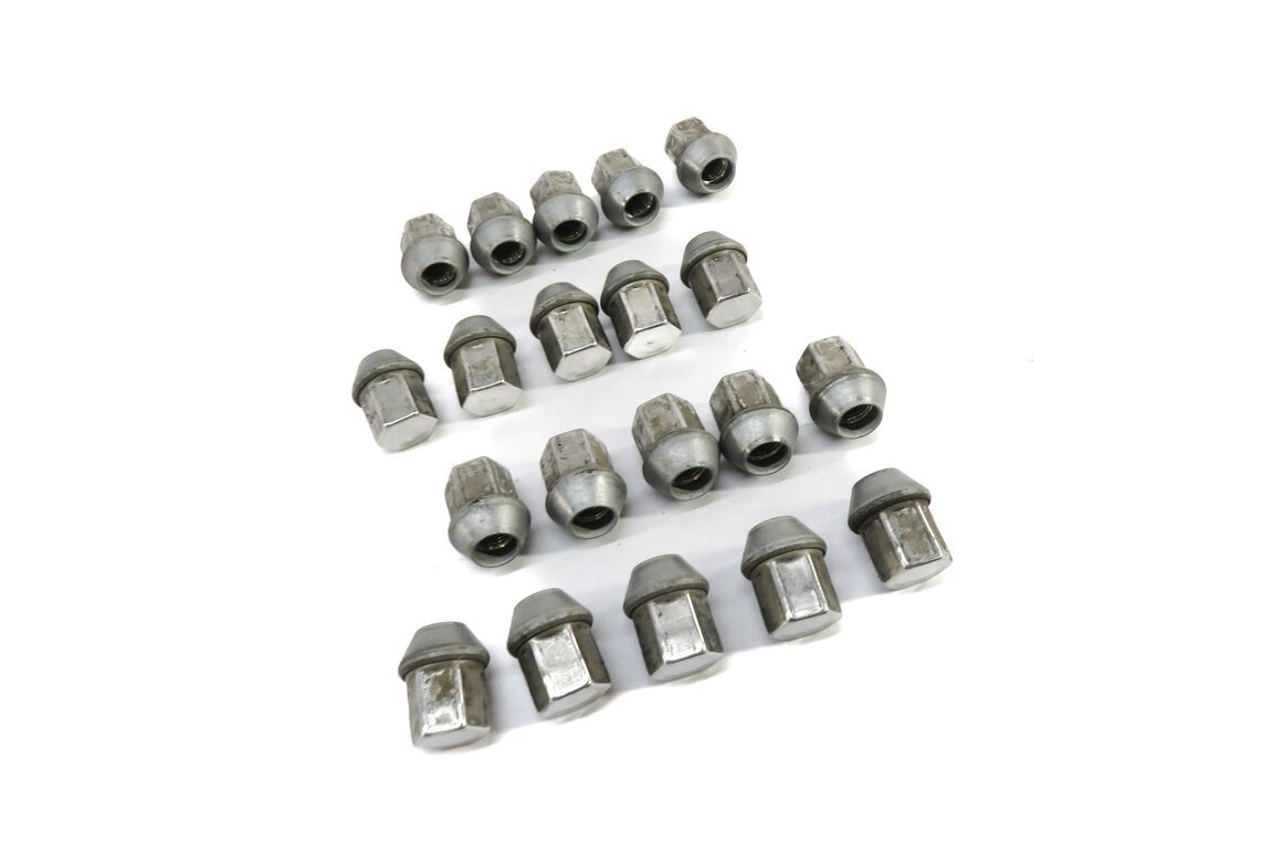Thumbnail 3: 2008-2020 LAND ROVER LR2 DISCOVERY SPORT RANGE ROVER EVOQUE VALAR LUG NUT SET/20
