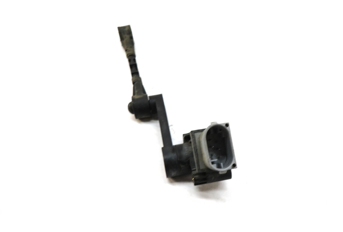 Thumbnail 3: 2016 RANGE ROVER EVOQUE (L538) RIGHT REAR REAR SUSEPNSION HEIGHT LEVEL SENSOR