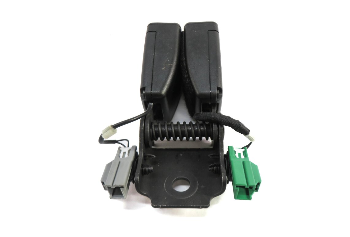 Thumbnail 4: 2016 RANGE ROVER EVOQUE (L538) REAR SEAT RIGHT / CENTER SEATBELT BUCKLE RECEIVER