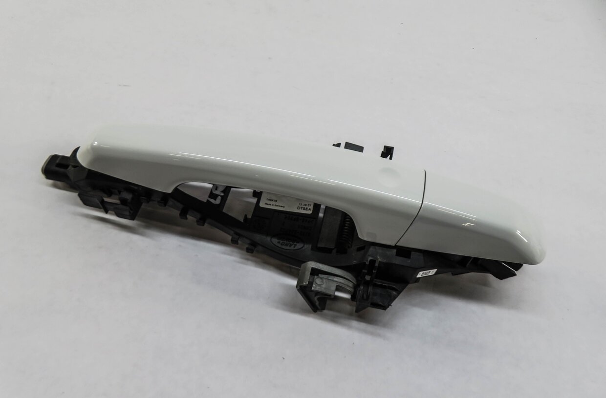12-17 RANGE ROVER SPORT EVOQUE (L405 L494) LEFT REAR PASSIVE DOOR HANDLE (WHITE)