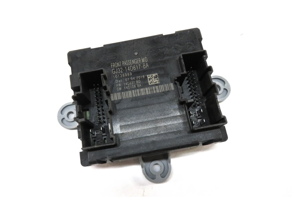 2016 RANGE ROVER EVOQUE (L538) RIGHT FRONT PASSENGER DOOR CONTROL MODULE
