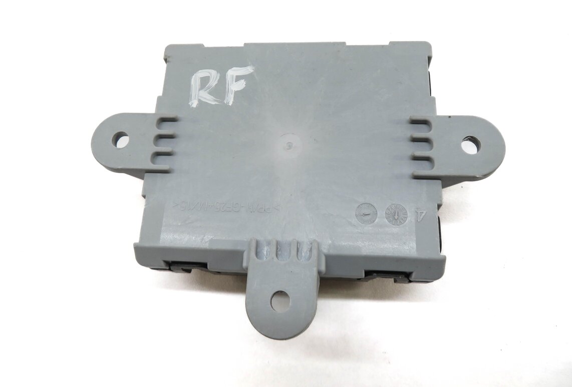 Thumbnail 3: 2016 RANGE ROVER EVOQUE (L538) RIGHT FRONT PASSENGER DOOR CONTROL MODULE