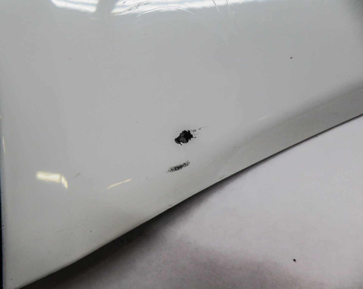 Thumbnail 6: 2016 RANGE ROVER EVOQUE (L538) LEFT REAR DOOR MOULDING RUNNER TRIM (FUJI WHITE)