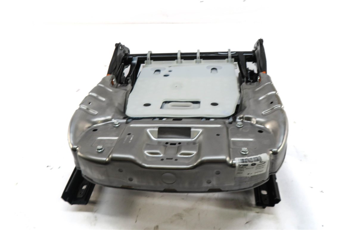 Thumbnail 2: 2016-2019 RANGE ROVER EVOQUE (L538) RIGHT FRONT PASSENGER SEAT TRACK w/ MOTORS