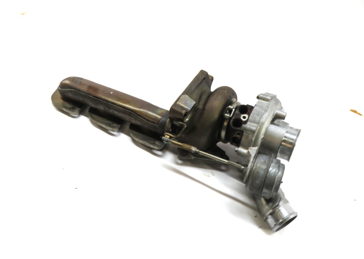 11-19 MERCEDES CL E GLE GLS ML S SL CLS AMG (W212 W166 X166) LEFT TURBOCHARGER